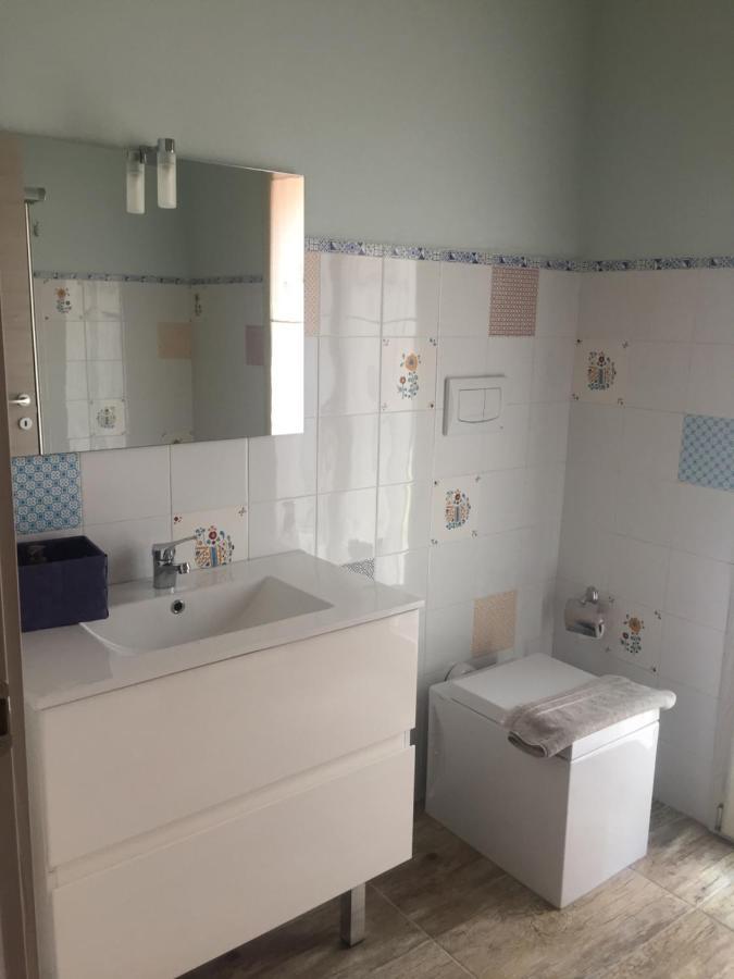 B&B Da Manu Monserrato Luaran gambar