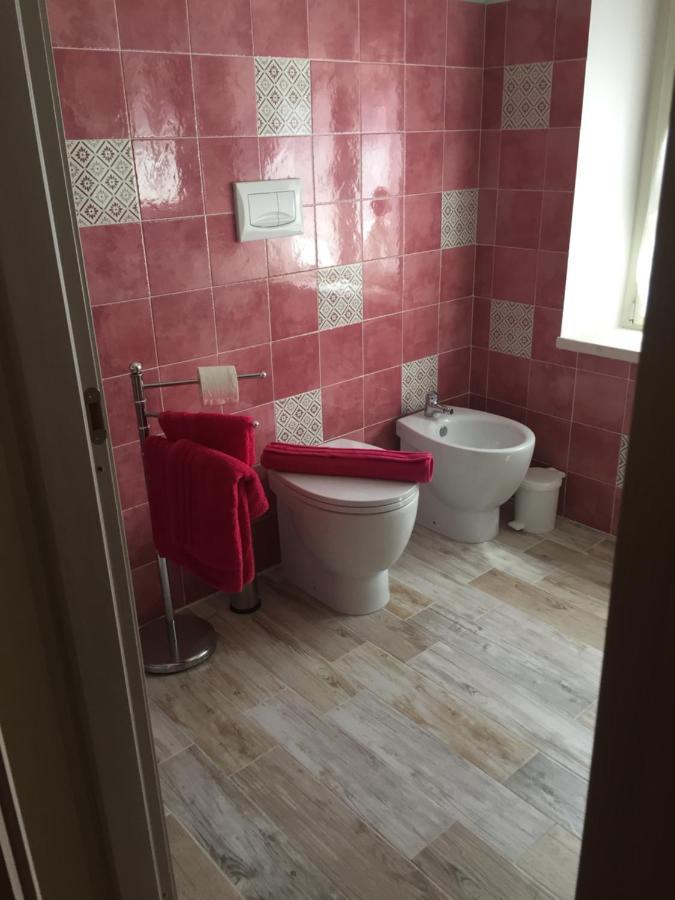 B&B Da Manu Monserrato Luaran gambar